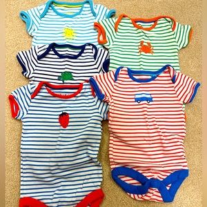 Baby Boden 5 pack Striped onesies